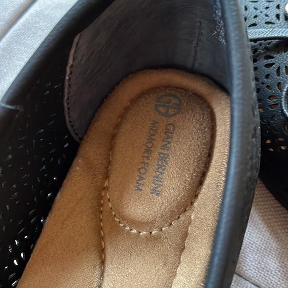 New Giani Bernini Black Flats with Flower … - Picture 6 of 8